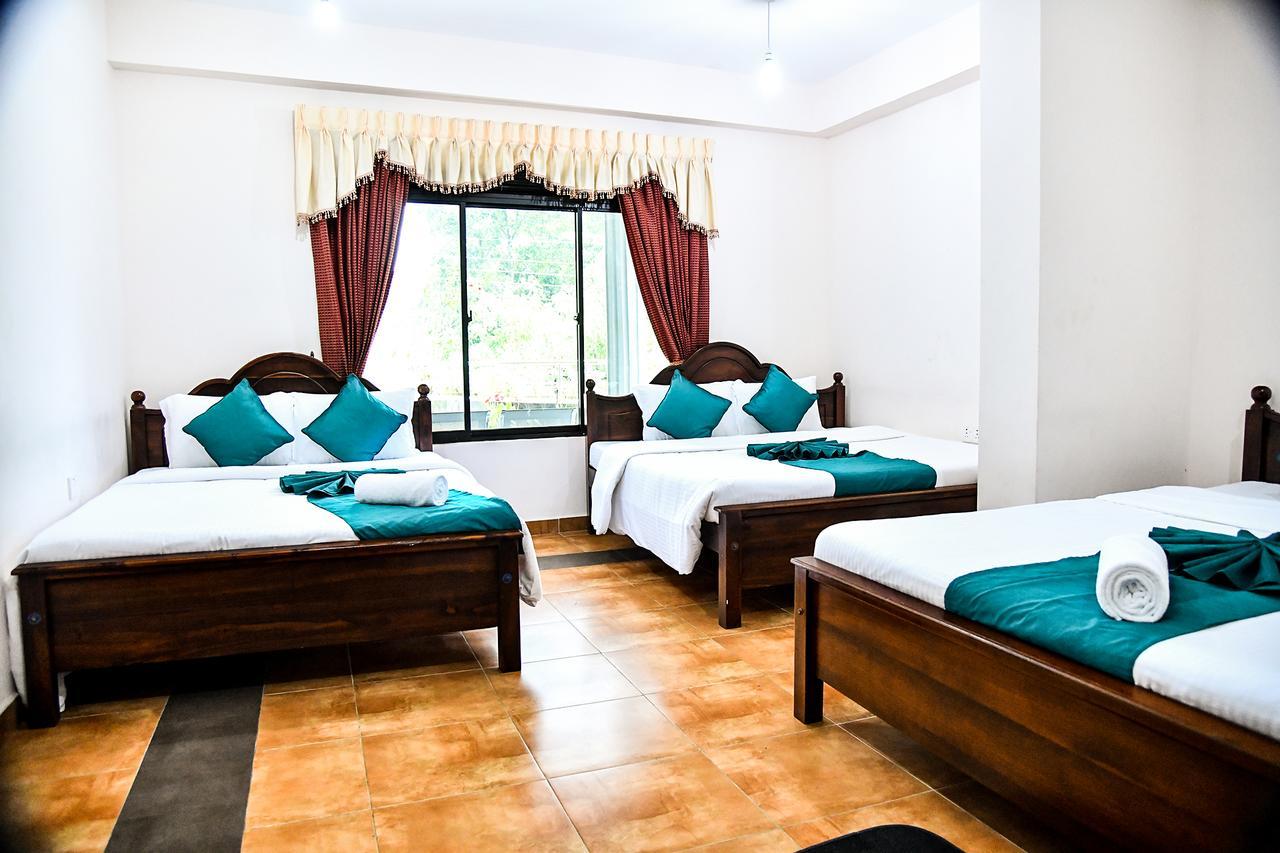 Sri Krishna Bhavan Hotel Hatton Exterior foto